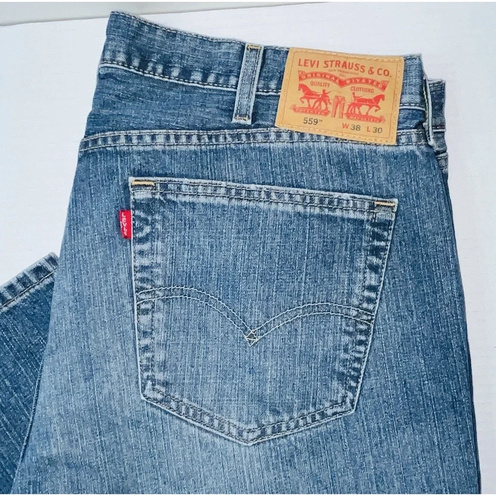 Levis levi 559